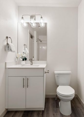 550 NW 28th Court, Redmond, OR 97756