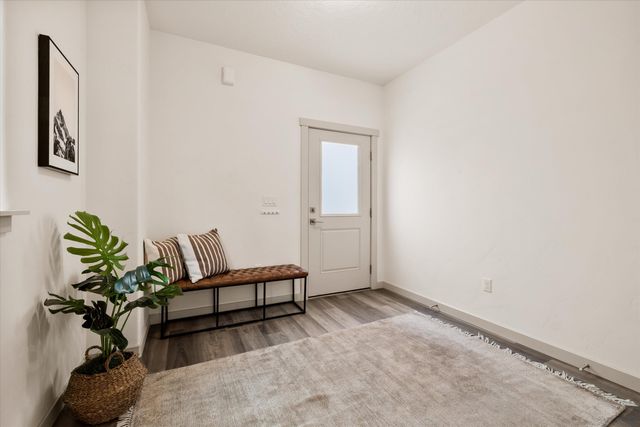 550 NW 28th Court, Redmond, OR 97756