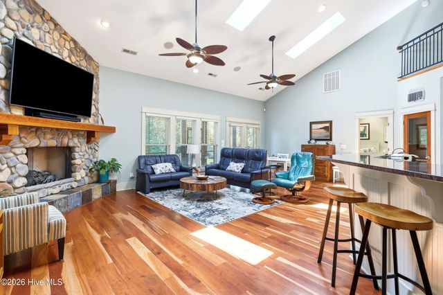 1615 Airlie Forest Court, Wilmington, NC 28403