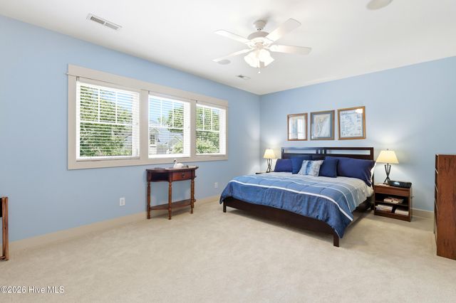1615 Airlie Forest Court, Wilmington, NC 28403