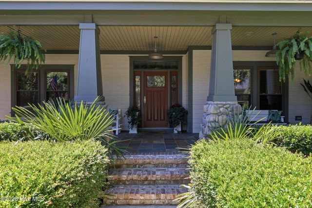 1615 Airlie Forest Court, Wilmington, NC 28403