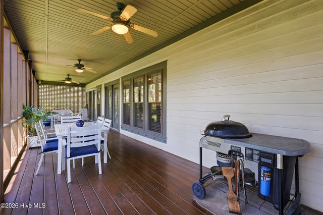 1615 Airlie Forest Court, Wilmington, NC 28403