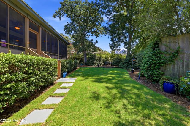 1615 Airlie Forest Court, Wilmington, NC 28403