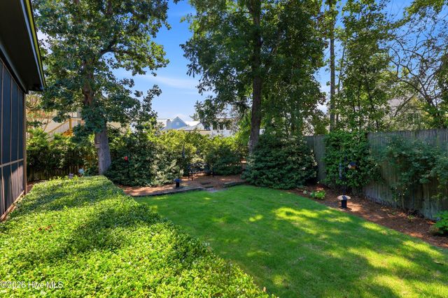 1615 Airlie Forest Court, Wilmington, NC 28403