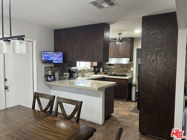 10844 Wolcott Place, San Fernando, CA 91345