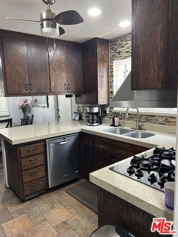 10844 Wolcott Place, San Fernando, CA 91345
