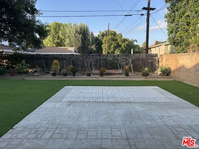 10844 Wolcott Place, San Fernando, CA 91345