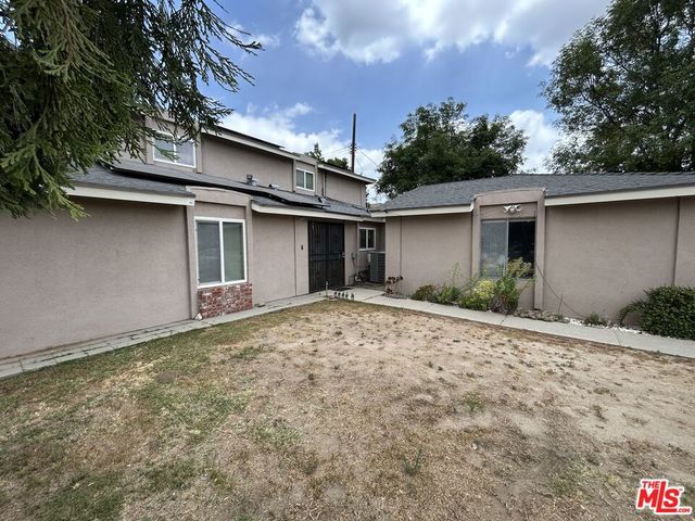 10844 Wolcott Place, San Fernando, CA 91345