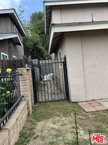 10844 Wolcott Place, San Fernando, CA 91345
