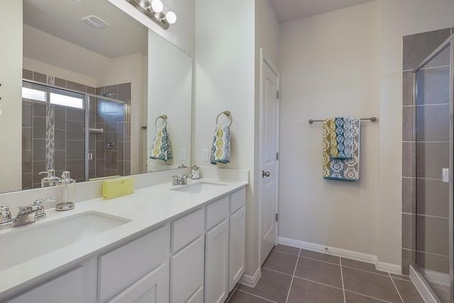 681 Nautical LOOP, Kyle, TX 78640
