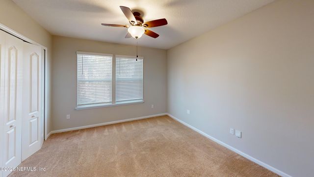 15790 WHITEBARK Drive, Jacksonville, FL 32218