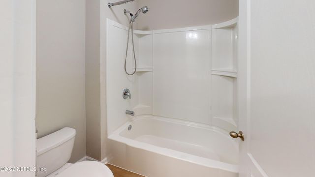 15790 WHITEBARK Drive, Jacksonville, FL 32218