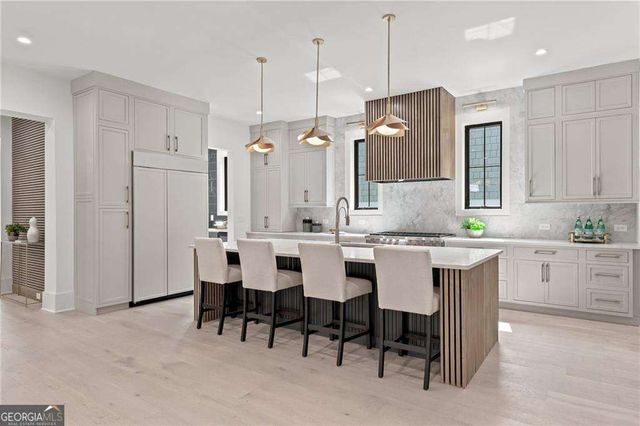 952 Cumberland Road NE, Atlanta, GA 30306