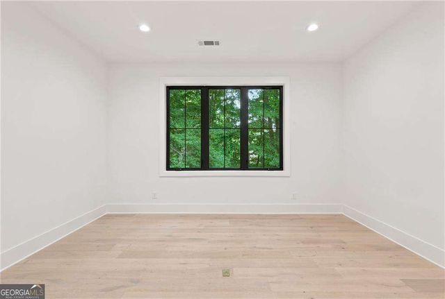 952 Cumberland Road NE, Atlanta, GA 30306