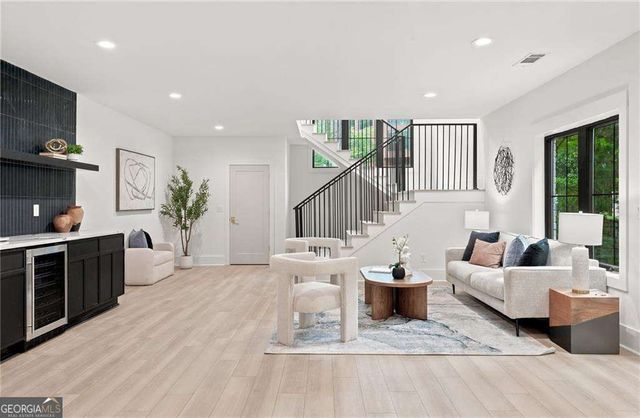 952 Cumberland Road NE, Atlanta, GA 30306