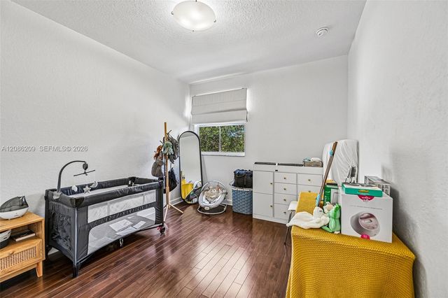 8175 NW 114th Place, Doral, FL 33178