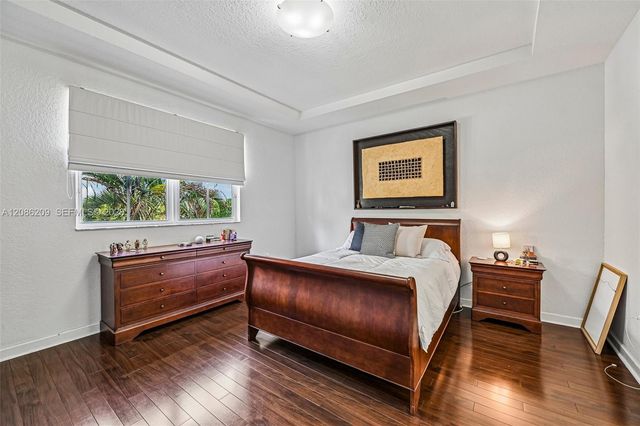 8175 NW 114th Place, Doral, FL 33178
