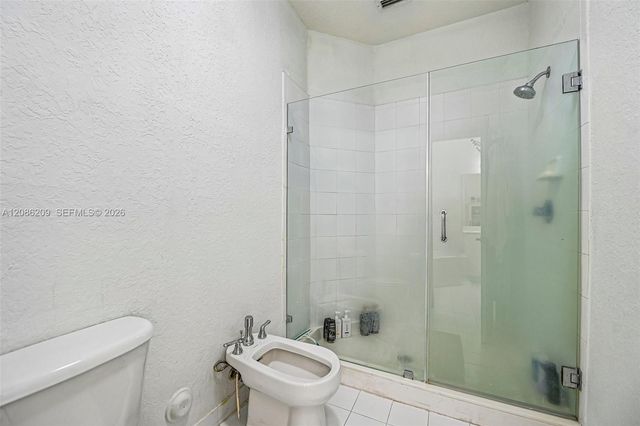 8175 NW 114th Place, Doral, FL 33178