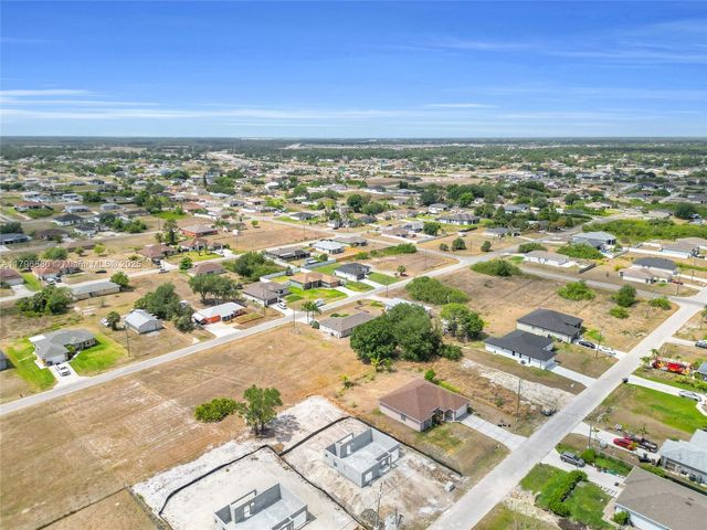 4115 20th ST SW, Lehigh Acres, FL 33397