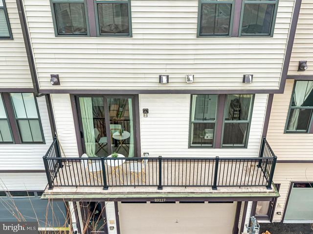 23117 COTTONWILLOW SQ, Brambleton, VA 20148