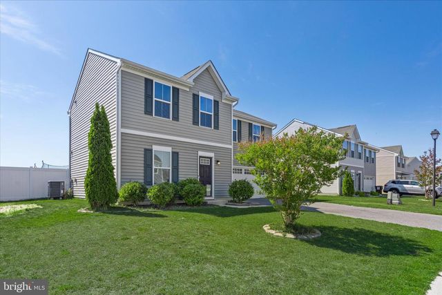 36432 CARRIAGE WALK LN, Delmar, DE 19940