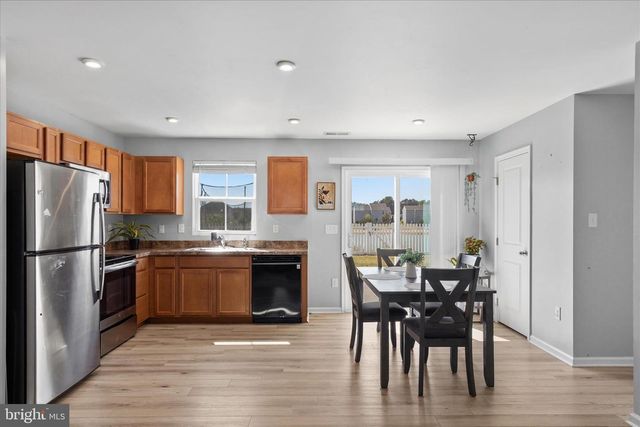 36432 CARRIAGE WALK LN, Delmar, DE 19940