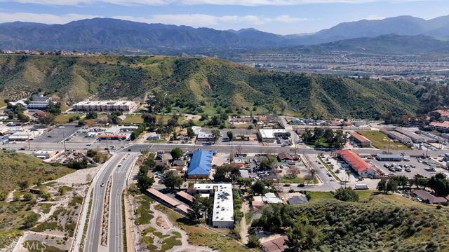 17847 Beneda Ln 16, Canyon Country, CA 91351
