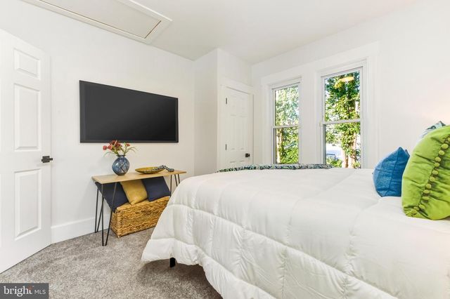 177 W ELM, Mantua, NJ 08051