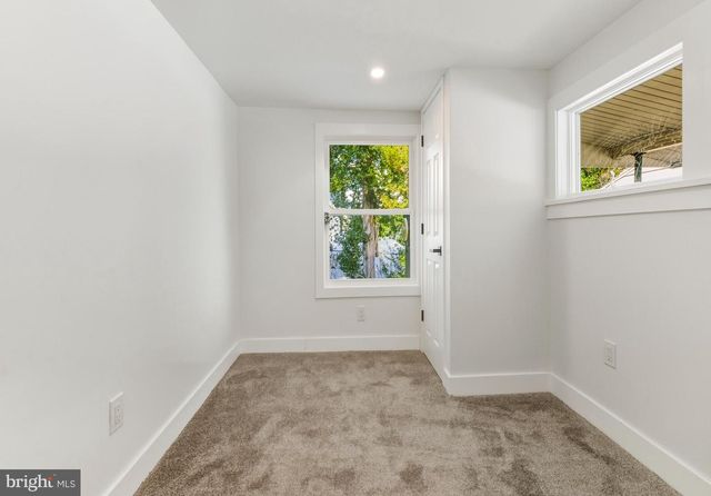 177 W ELM, Mantua, NJ 08051