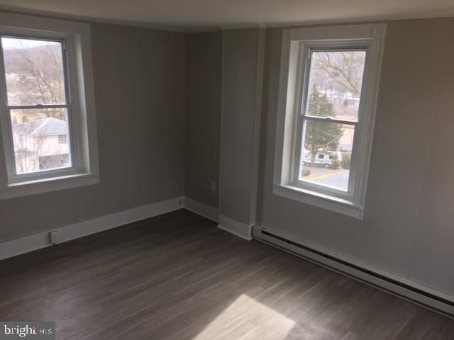 122 W SUMMIT ST, Mohnton, PA 19540