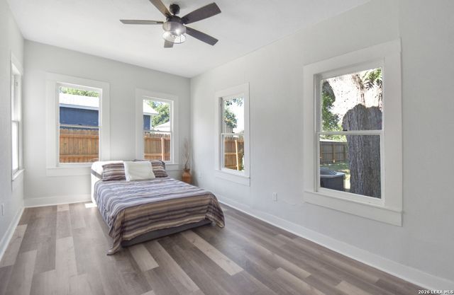 823 palmetto, San Antonio, TX 78202