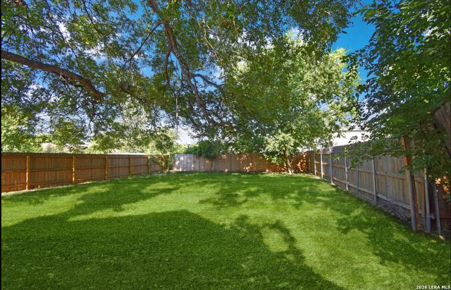 823 palmetto, San Antonio, TX 78202