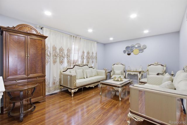 38737 Woodmont Drive, Sterling Heights, MI 48310