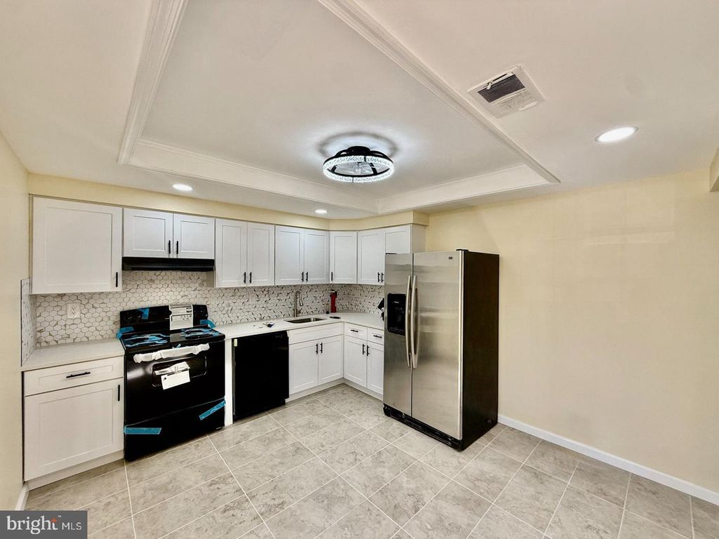 1502 BROMLEY ESTS ESTS, PINE HILL, NJ 08021 — photo 5