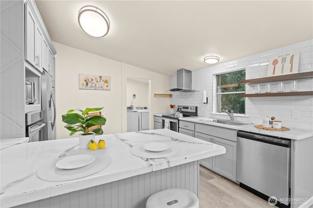 17333 155th Avenue SE, Yelm, WA 98597