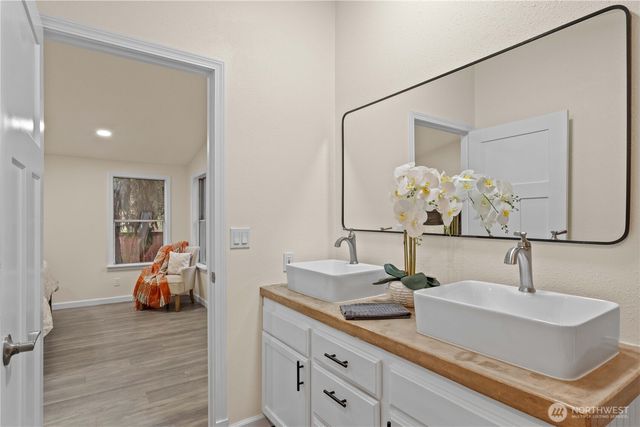 17333 155th Avenue SE, Yelm, WA 98597