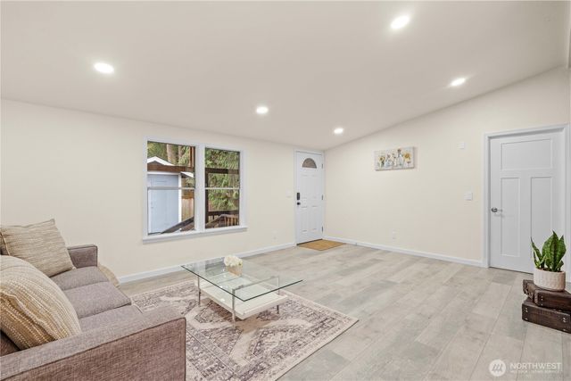 17333 155th Avenue SE, Yelm, WA 98597