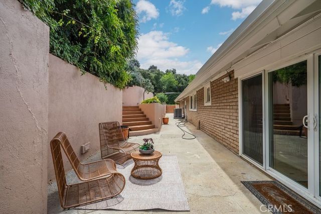 3160 SEPULVEDA BLVD, Sherman Oaks, CA 91403