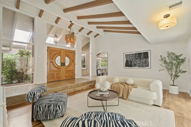 3160 SEPULVEDA BLVD, Sherman Oaks, CA 91403