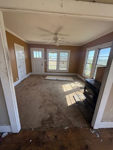 2251 County Road 142, Lawn, TX 79530