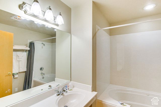 40 N CHRISTA CIR, Garden City, UT 84028