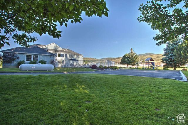 40 N CHRISTA CIR, Garden City, UT 84028