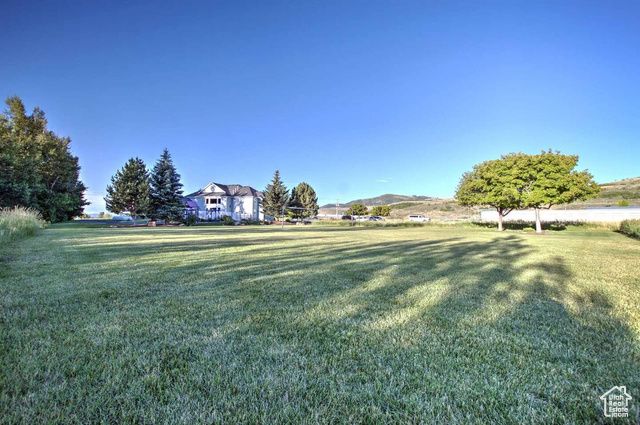 40 N CHRISTA CIR, Garden City, UT 84028