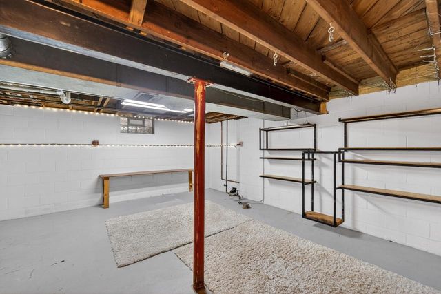 1617 S 52nd STREET, West Milwaukee, WI 53214