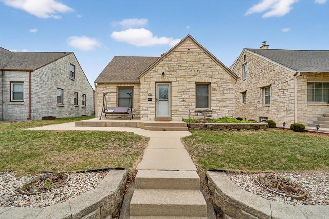 1617 S 52nd STREET, West Milwaukee, WI 53214