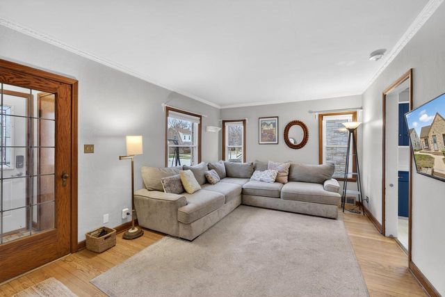 1617 S 52nd STREET, West Milwaukee, WI 53214