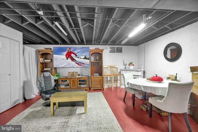 119 CARRIAGE DR, Wernersville, PA 19565