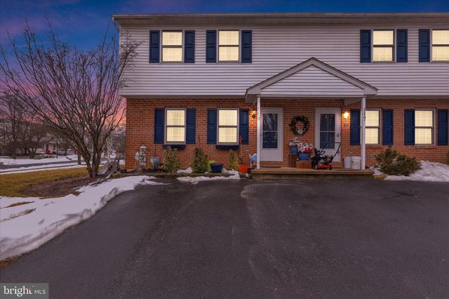 119 CARRIAGE DR, Wernersville, PA 19565