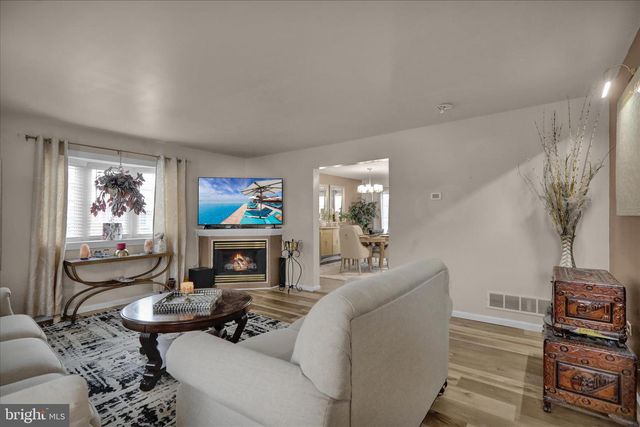 119 CARRIAGE DR, Wernersville, PA 19565