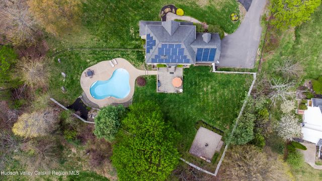 12 Ridgeview Lane, Marlboro, NY 12542